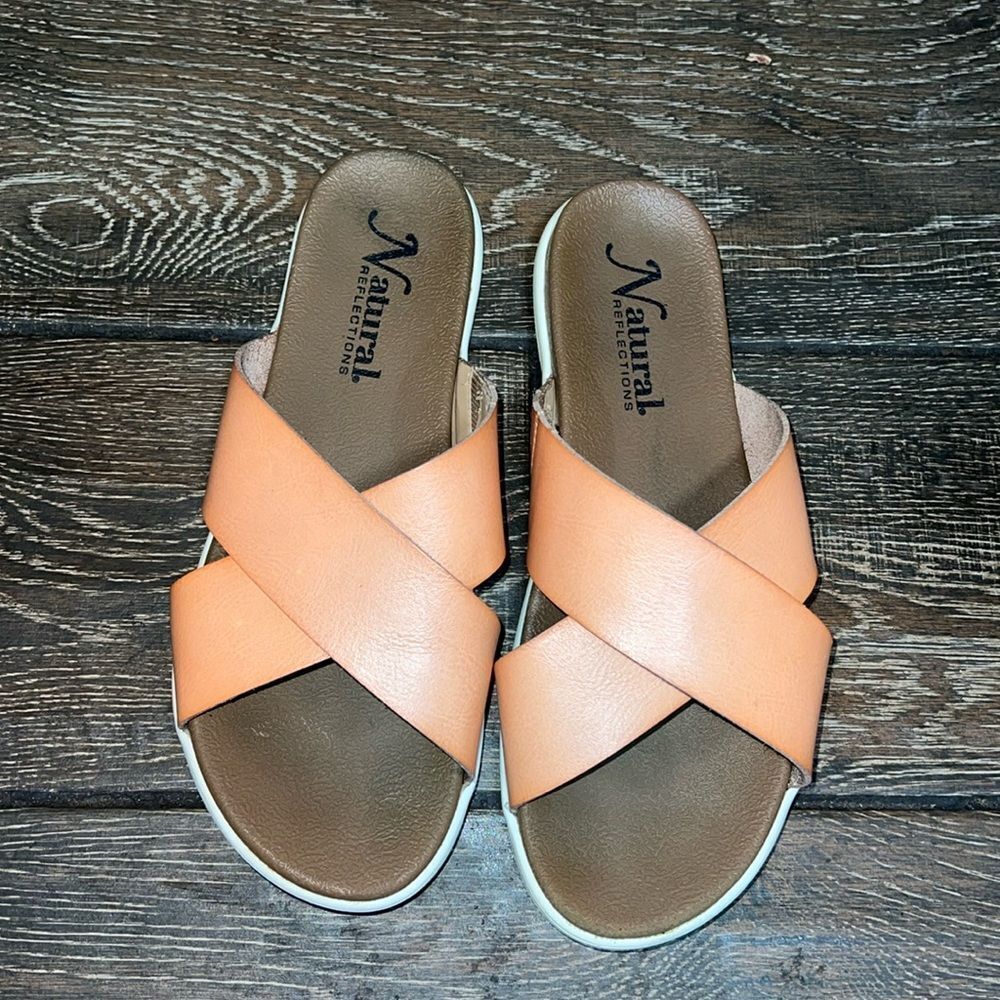Natural-reflection.. women sandals size 7